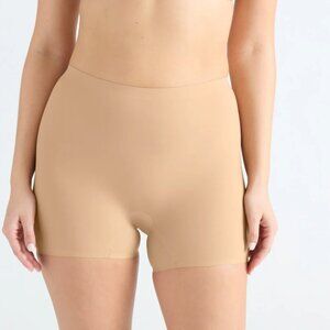 Knix Thigh Saver Short in Beige Size Extra Large New